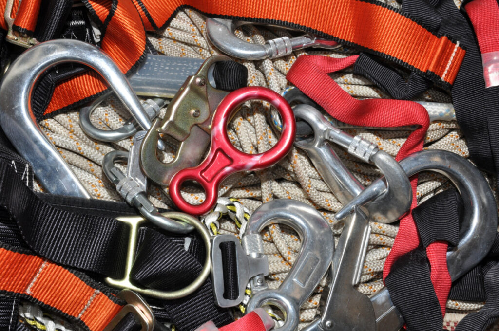 Rock Climbing Harnesses: A Buyers Guide – Tryout Nature